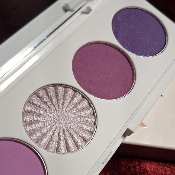 OFRA Signature Palette Galaxy - Picture 6 of 6